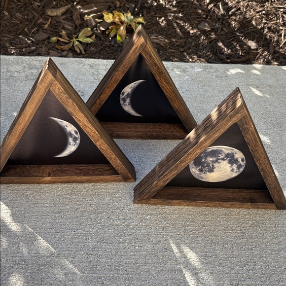 Wooden Triangle Moon Phase Decor set of 3 - Picture 9 of 10